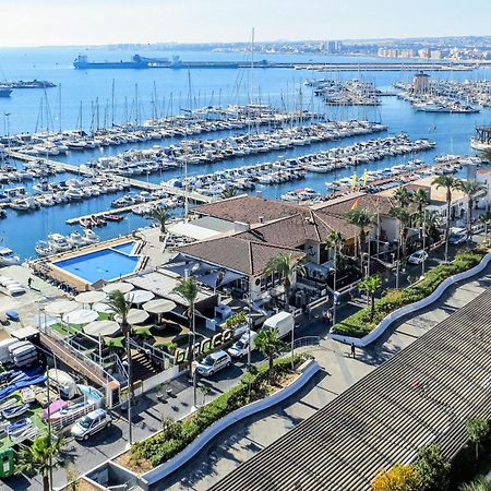 2 Bedroom Stunning Apartment In Torrevieja Eksteriør bilde