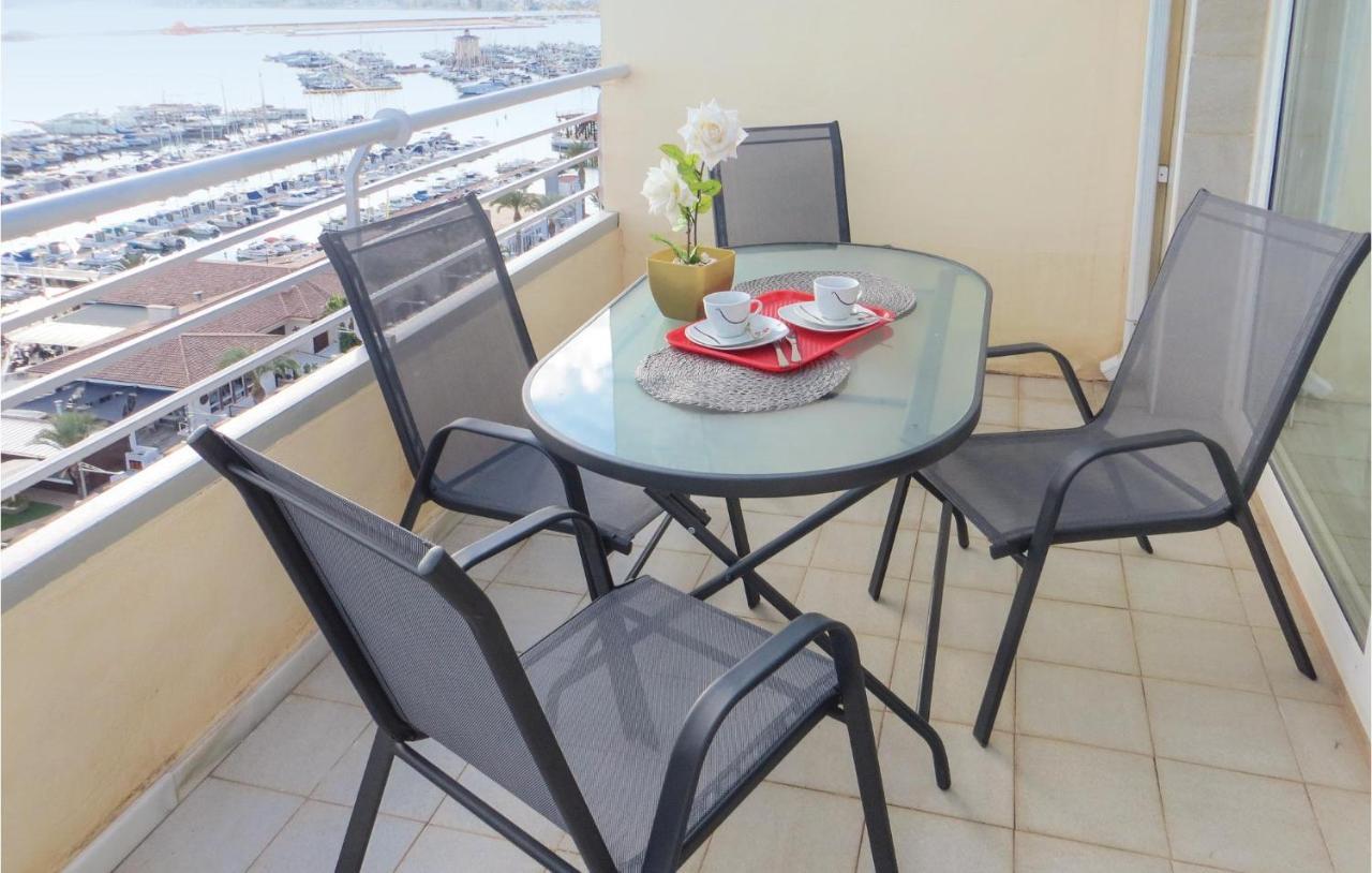 2 Bedroom Stunning Apartment In Torrevieja Eksteriør bilde